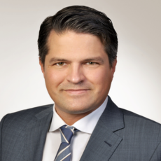 Sven Hallau